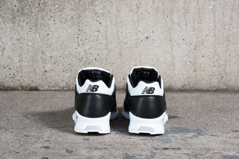 NB-Football-Packshot-1500FB-heels