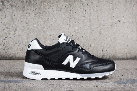 NB-Football-Packshot-577FB-sideprofile