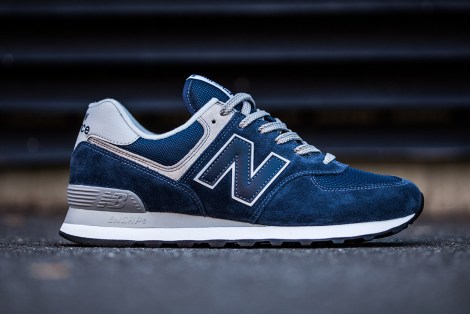 NEW-BALANCE-CLASSIC-574-EVERGREEN-SNEAKER-FREAKER-1